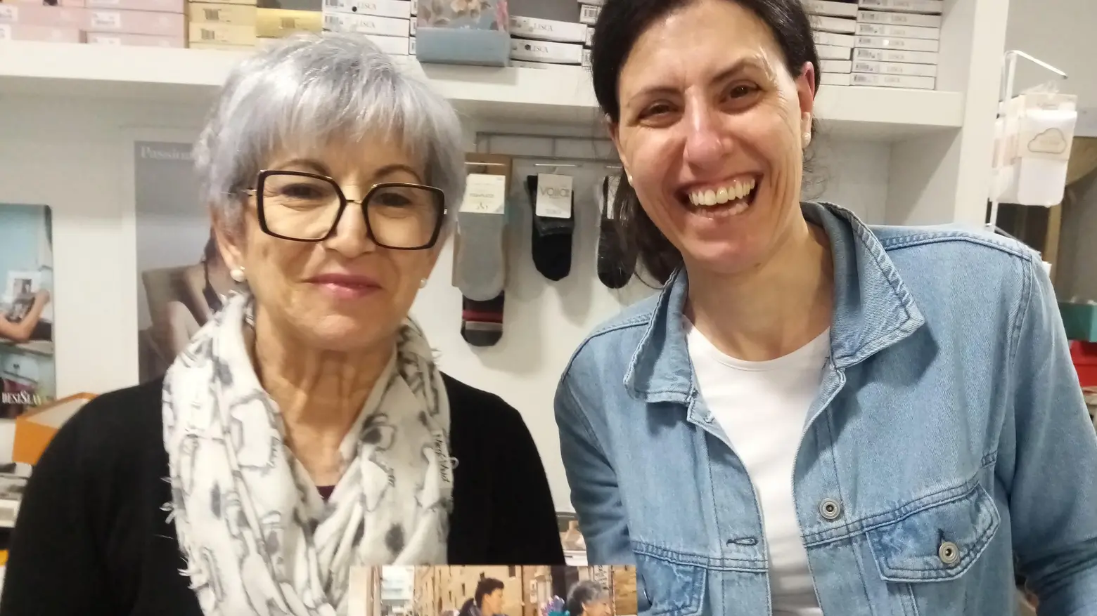 Sandra Andrenelli saluta  "Una vita nel negozio  di via Garibaldi: ora  vi lascio in buone mani"