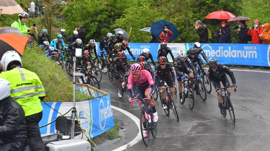 Il Giro d'Italia che passa da Reggio nel 2021