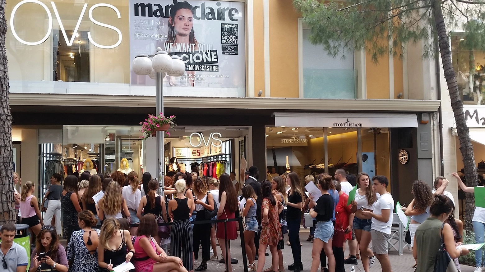 Casting Marie Claire e Ovs 2017, centinaia di ragazze in fila a Riccione