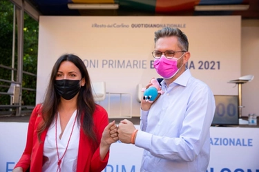 Isabella Conti e Matteo Lepore: chi sono i candidati alle primarie di Bologna 2021