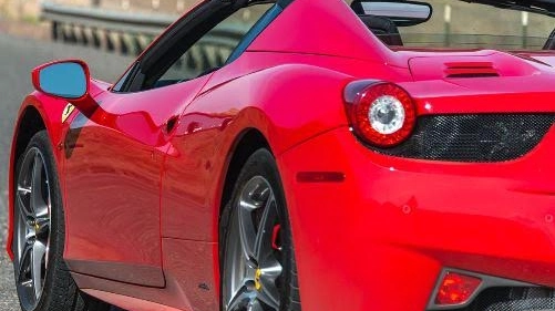 GIOIELLO Una Ferrari 