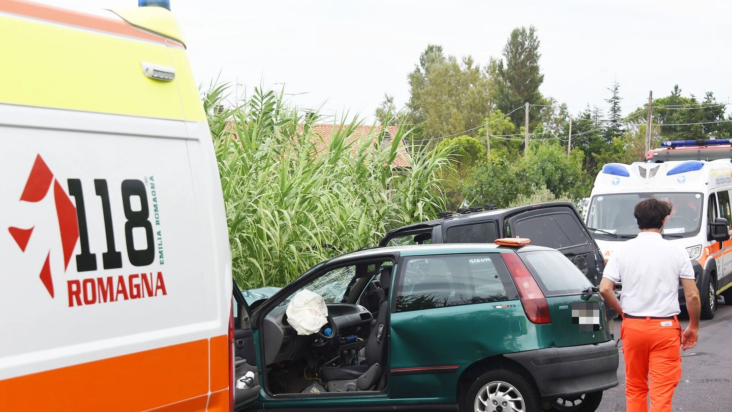 Un grave incidente si è verificato nel pomeriggio a Mulazzano di Coriano (foto Migliorini)
