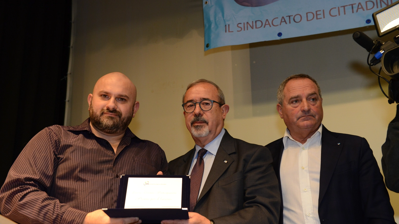 Hendrik Atti con Carmelo Barbagallo e Giuliano Zignani (foto Schicchi)
