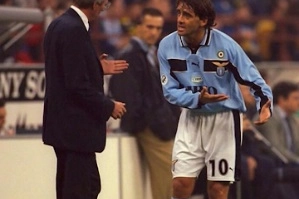 Roberto Mancini vice di Eriksson sulla panchina della Lazio, 2000