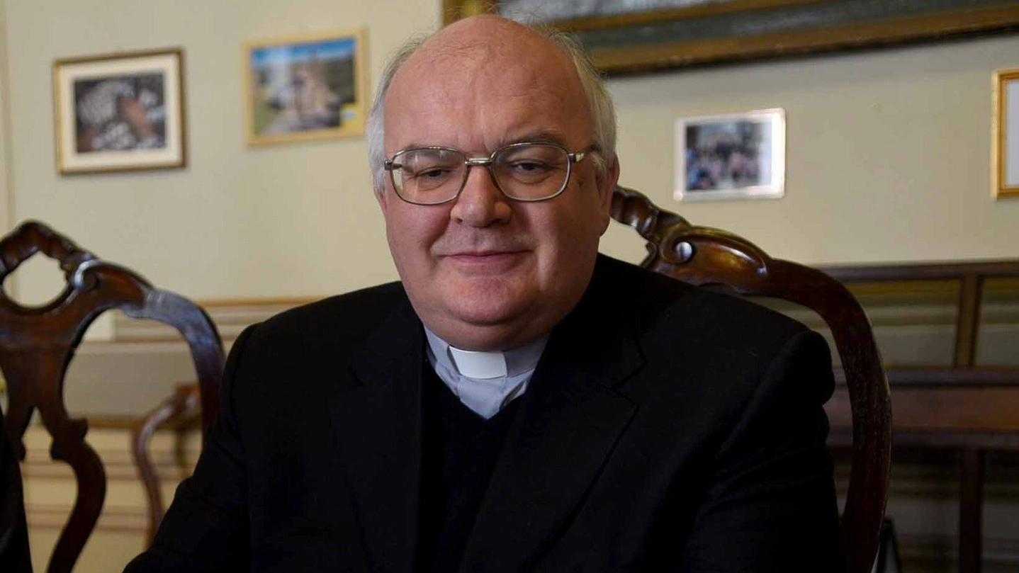 L’arcivescovo Perego torna a parlare di migranti