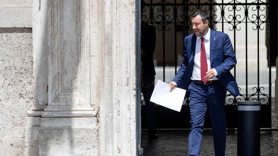 Salvini lascia Palazzo Chigi (Ansa)