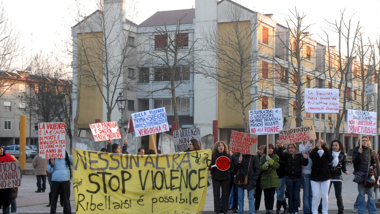 Manifestazione contro la violenza sulle donne