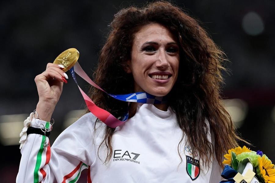 Antonella Palmisano con la medaglia d'oro (Afp)