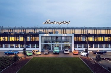 Lamborghini punta a diventare il modello sulla settimana corta