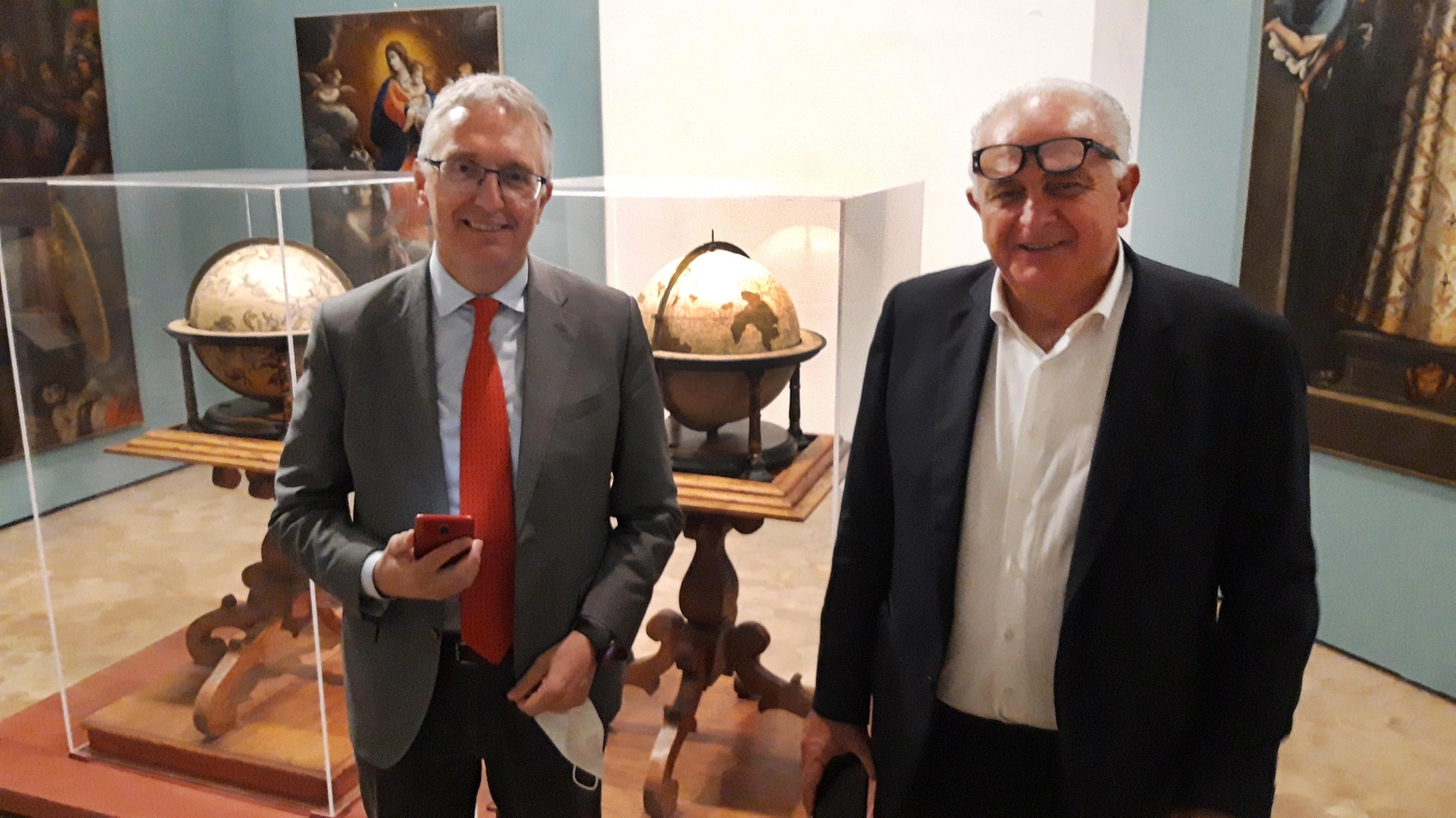 Il presidente Ceriscioli con il sindaco di Urbino, Gambini, si sono parlati a Urbania