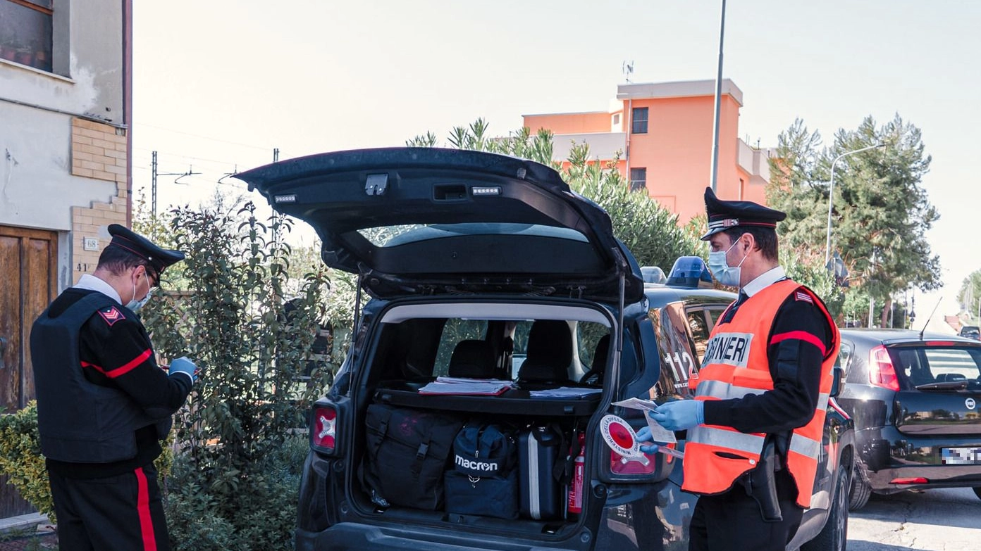 L'uomo è stato individuato dai carabinieri (foto Zeppilli)