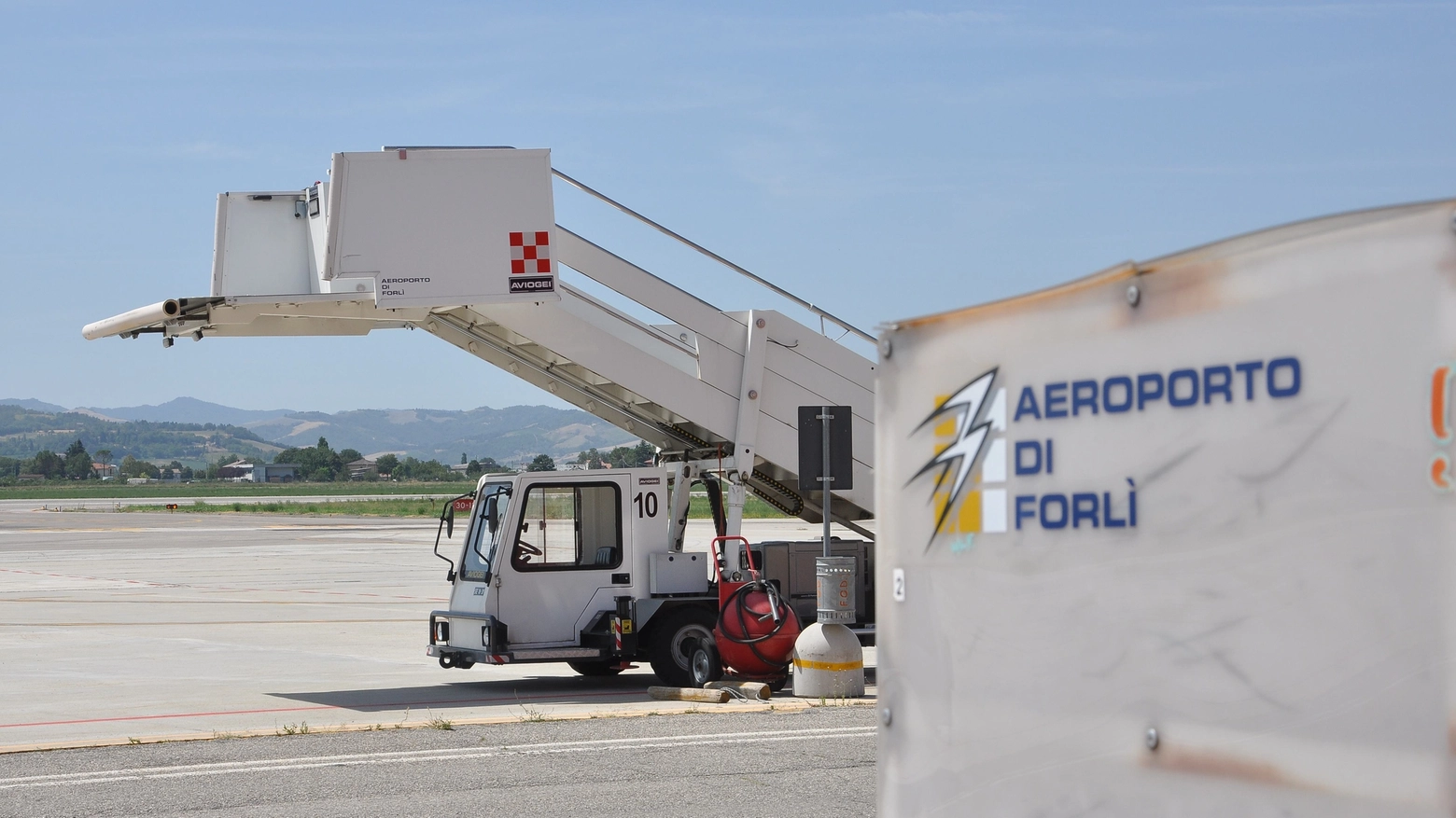 Aeroporto Ridolfi di Forlì (foto Frasca)