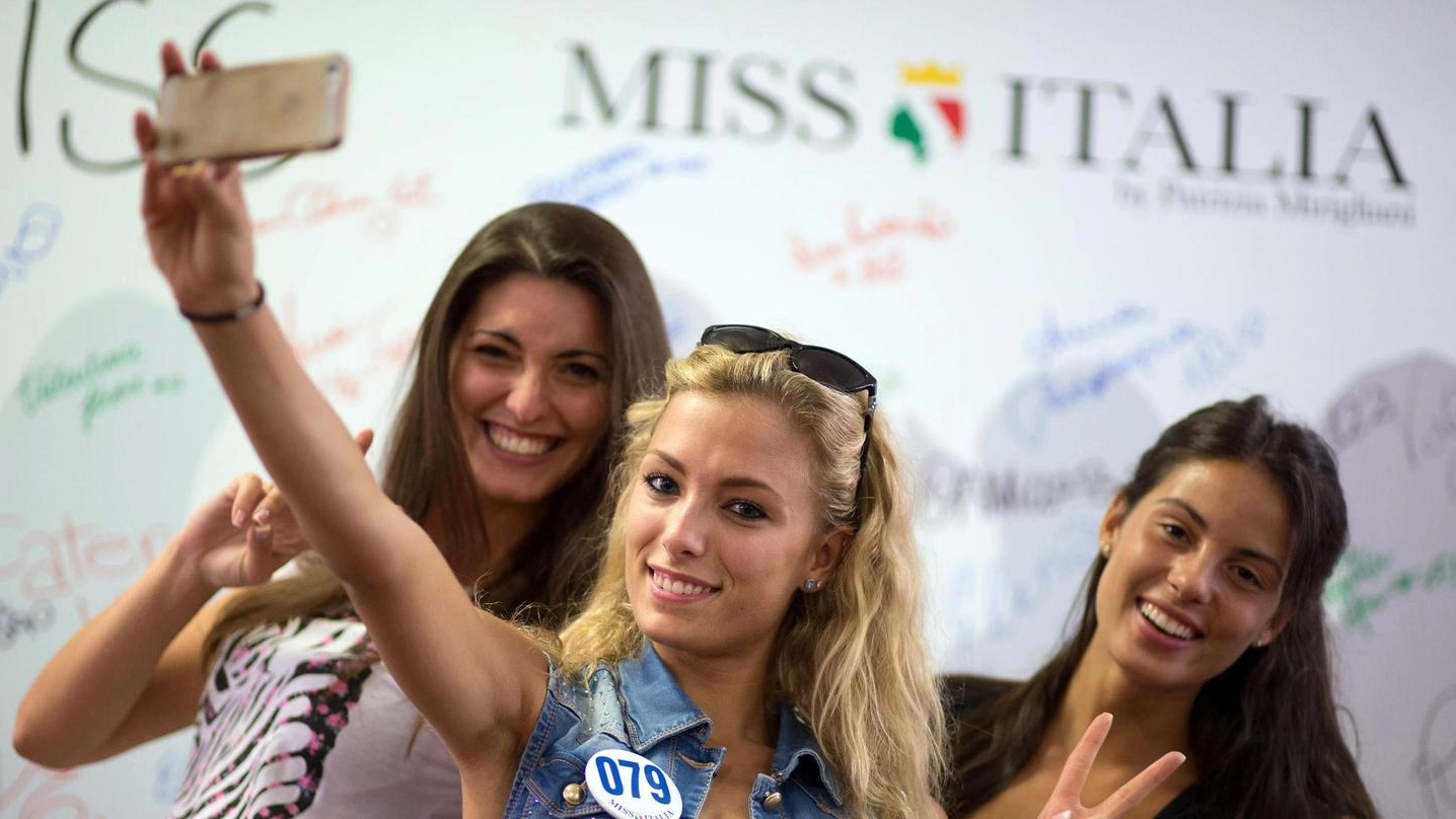 A Jesolo oltre 200 ragazze in gara per le prefinali di Miss Italia 2015