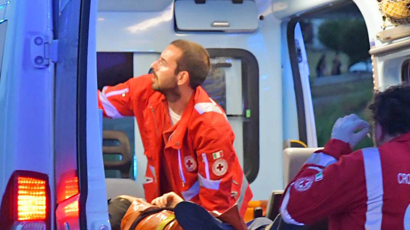 Il giovane calciatore è stato trasportato all’ospedale di Lugo in condizioni gravissime 