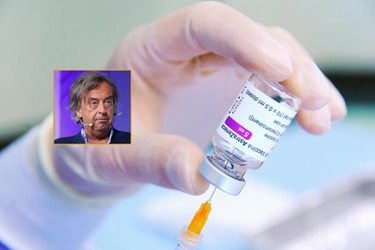 Vaccino AstraZeneca e trombosi, Burioni: "Silenzio intollerabile"