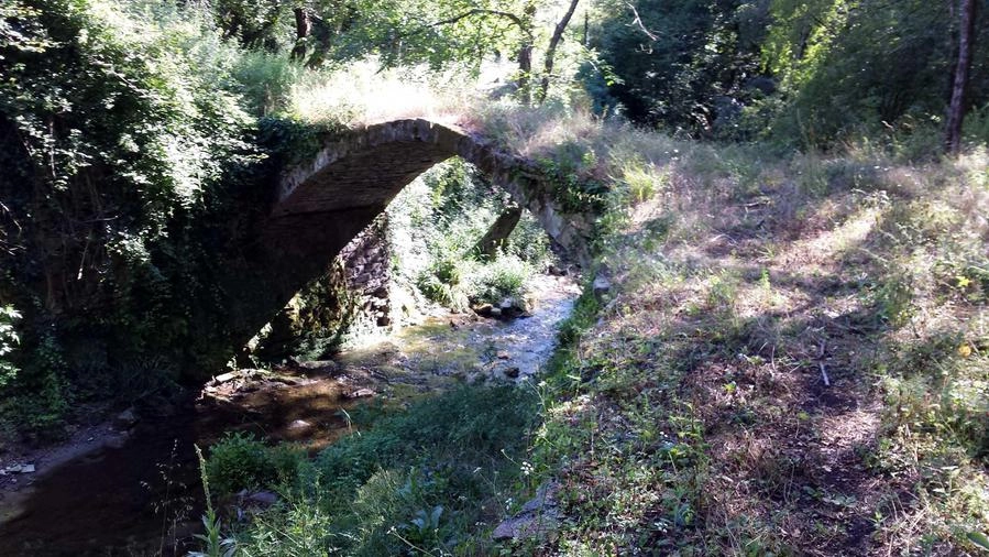 Il ponte del Cicaleto di San Godenzo, nella prima tappa del cammino