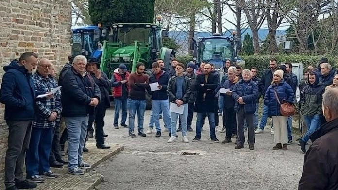 Benedizione dei trattori a Montemontanaro. Tanti partecipanti