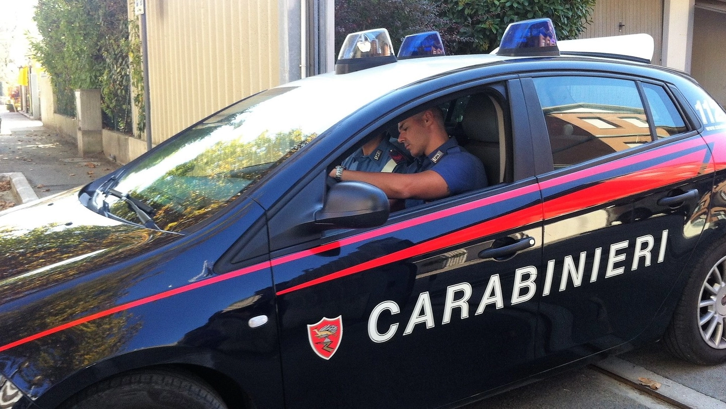 I carabinieri della Compagnia di Civitanova hanno sorpreso due stranieri in un appartamento (foto d’archivio)