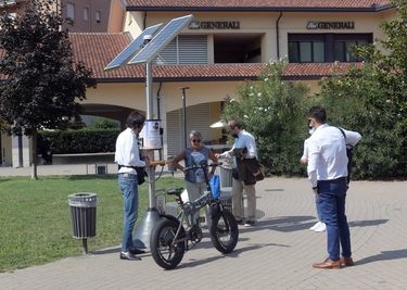 Bici elettriche a Bologna: assegnati 950 mila euro per l’acquisto. Come accedere ai fondi restanti