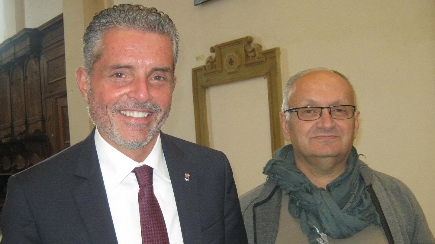 UNIONE DEI COMUNI Da sinistra il sindaco di Cesena Paolo Lucchi e quello di Montiano Fabio Molari