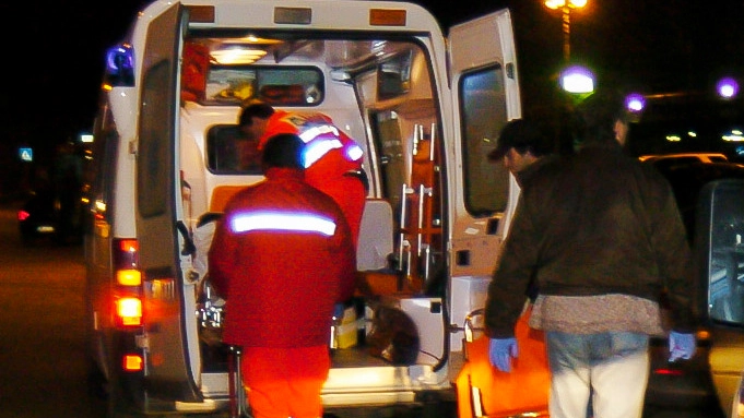 Un’ambulanza (foto d’archivio)