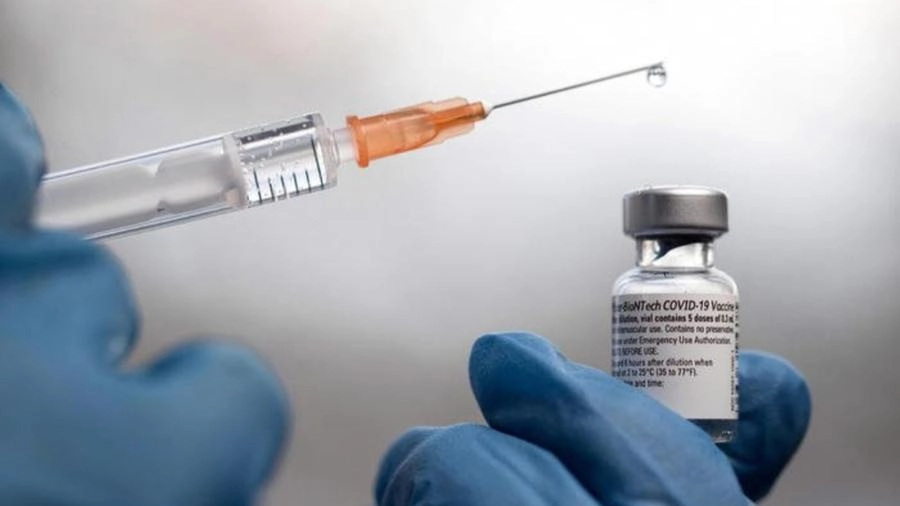 Vaccino (immagine di repertorio) 