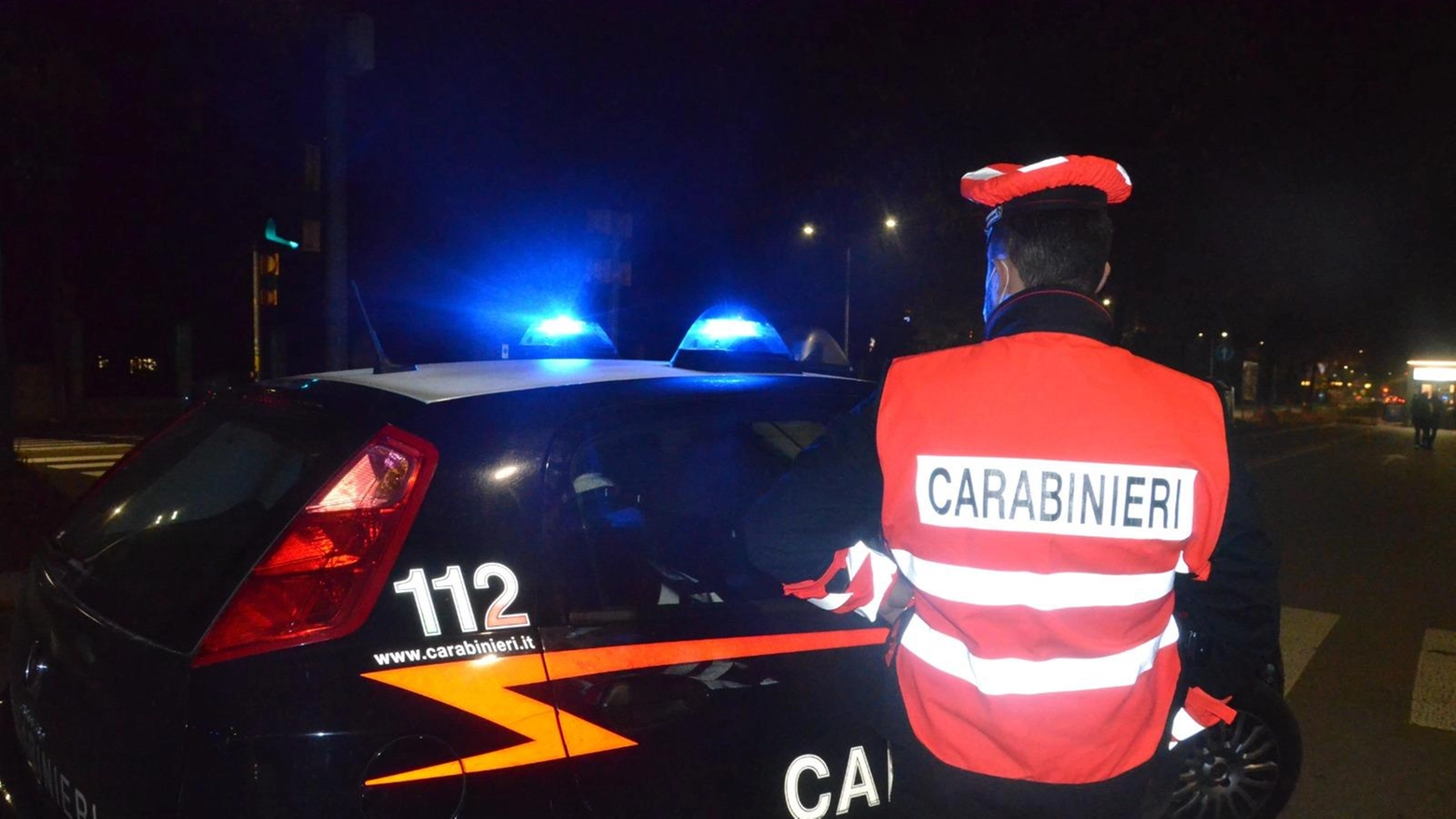 

Ospita una coppia a Savignano: rubano le chiavi dell'auto, arrestato estorsore