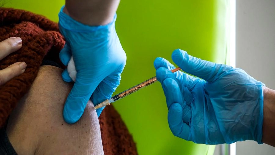 Vaccino Covid: il piano in Emilia Romagna (foto Ansa)