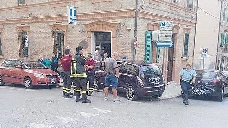 Ancona, incidente a Villarey