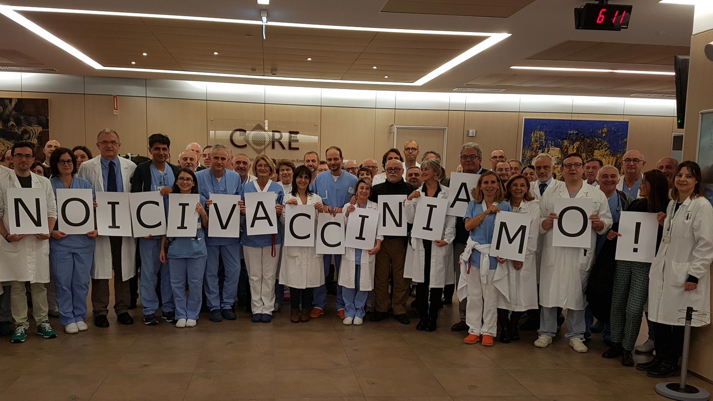 Influenza, a Rimini si vaccina il 29% dei medici (Foto Dire)