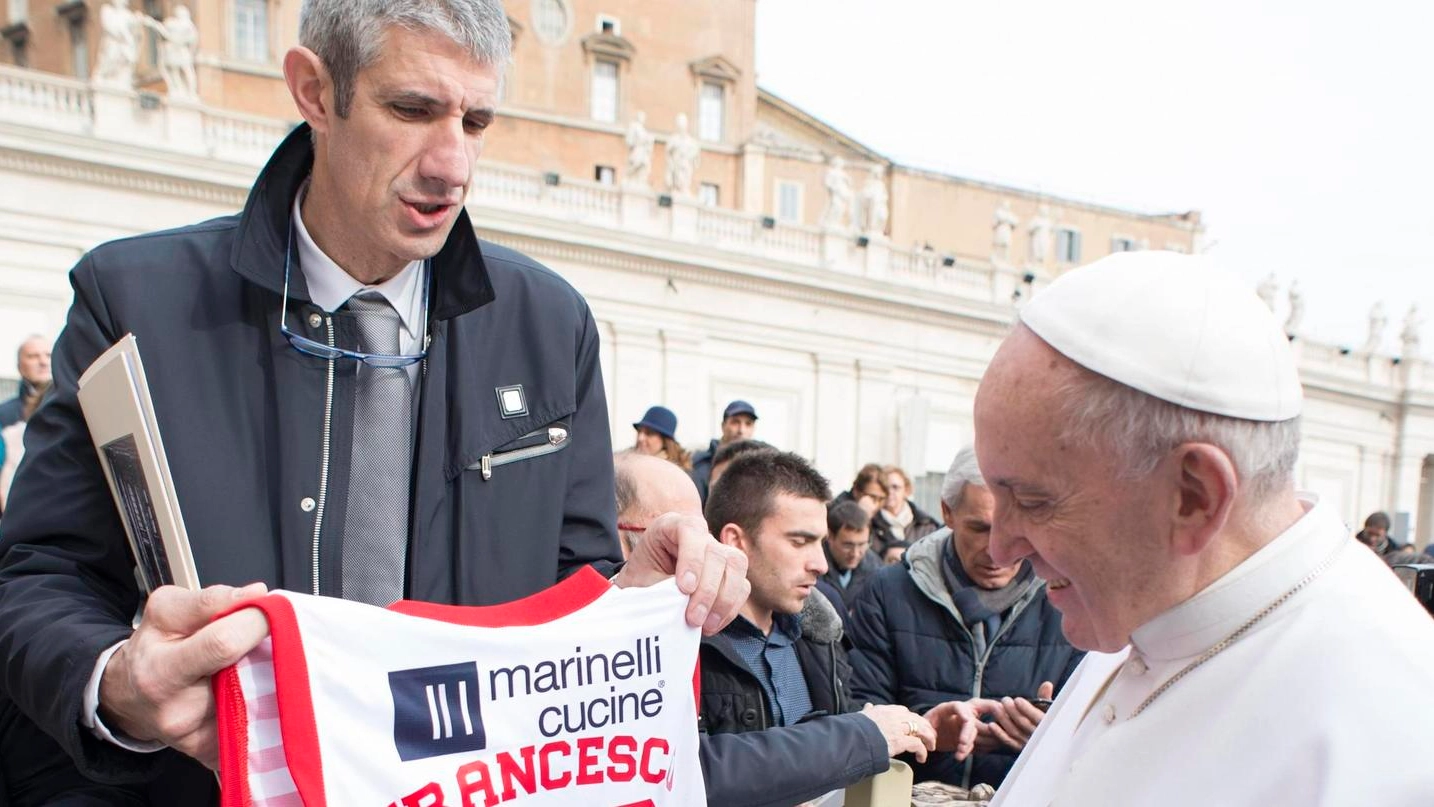 Ario Costa con Papa Francesco (foto Osservatore Romano)
