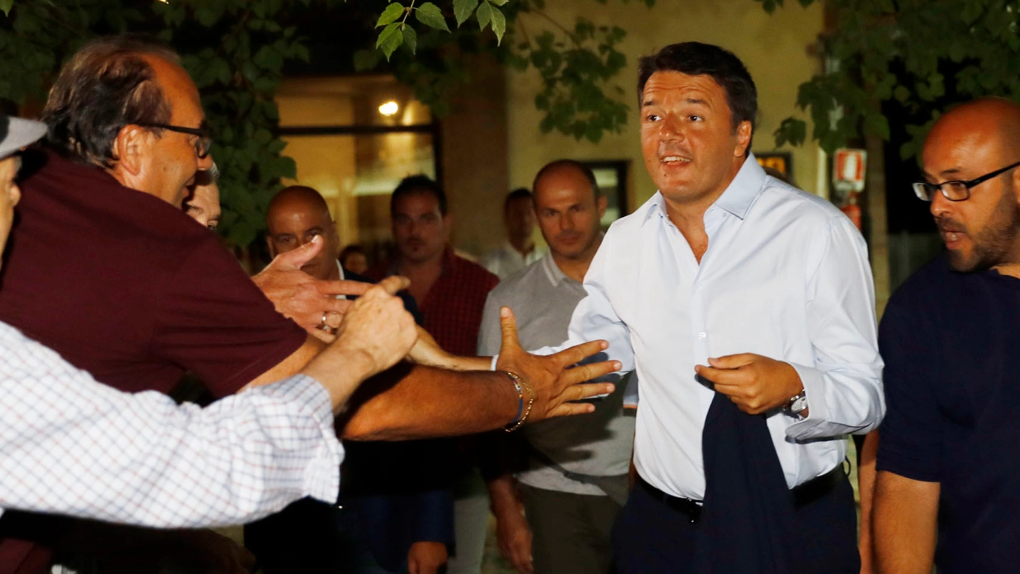 L’arrivo di Matteo Renzi (foto Fiocchi)