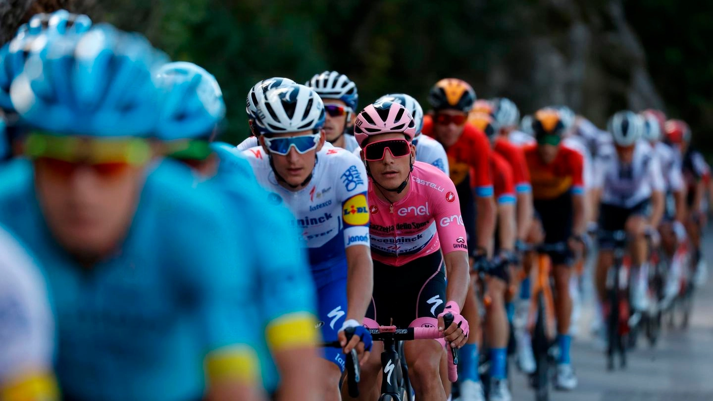 Il Giro d'Italia sarà a Cervia il 16 ottobre (Ansa)