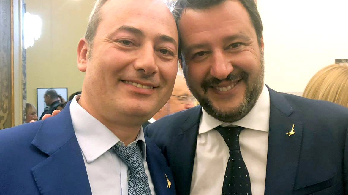 Andrea Ostellari, senatore e commissario della Lega Emilia, assieme a Matteo Salvini