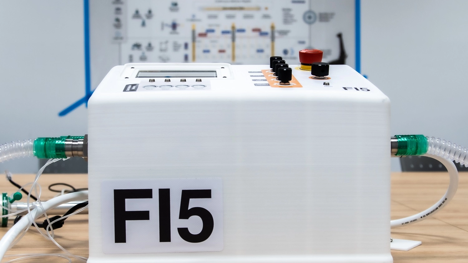 Il ventilatore polmonare FI5 realizzato dalla Ferrari
