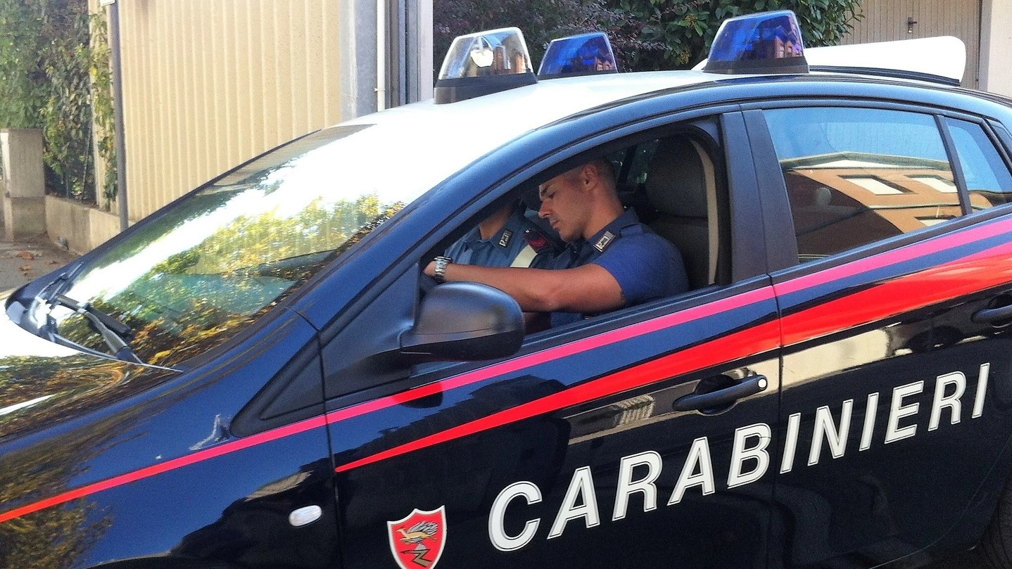 Sul posto sono accorsi i carabinieri della Compagnia di Fermo (foto d'archivio)