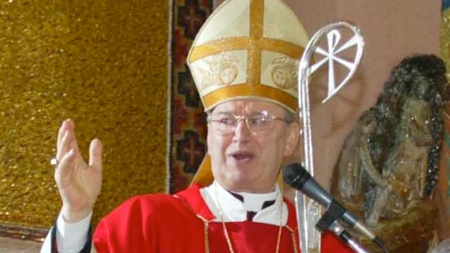 AMATO DA TUTTI Monsignor Gennaro Franceschetti