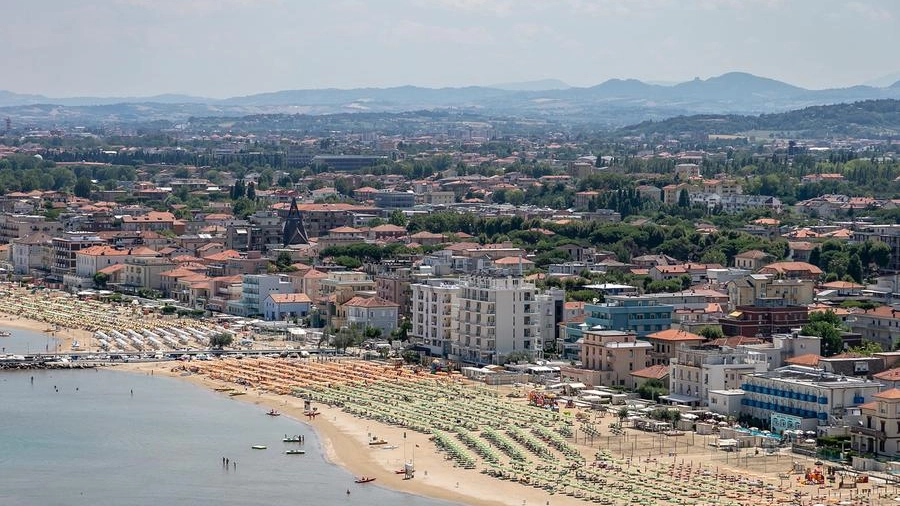 Concessioni balneari, veduta della spiaggia di Rimini