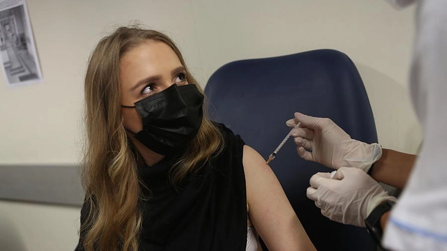 Campagna vaccinale anti-Covid a rilento in Veneto
