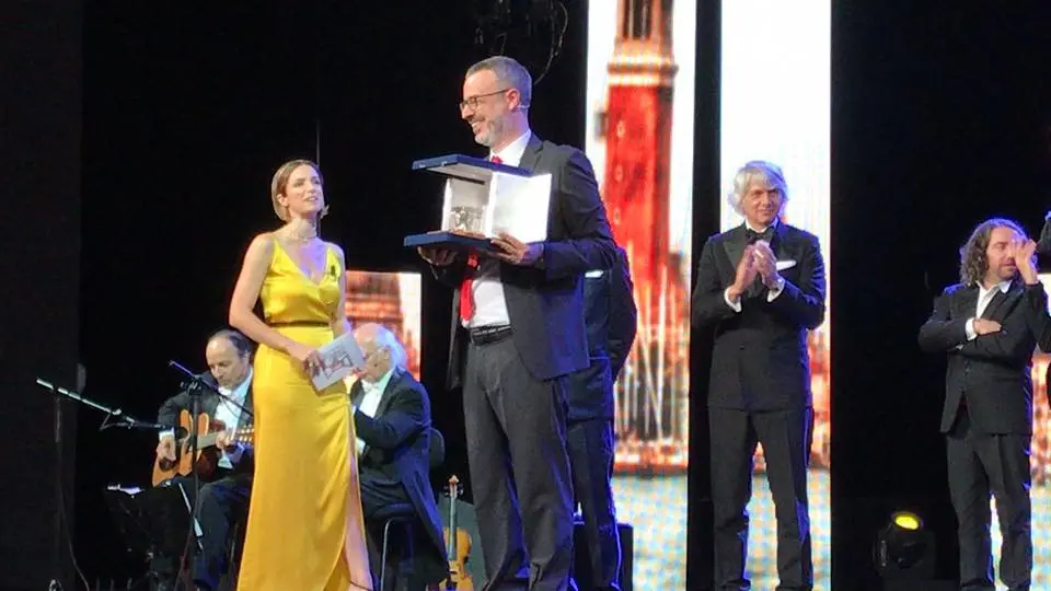 Andrea Trebbia durante la premiazione Premio Campiello 2019 con 'Madrigale senza suono'