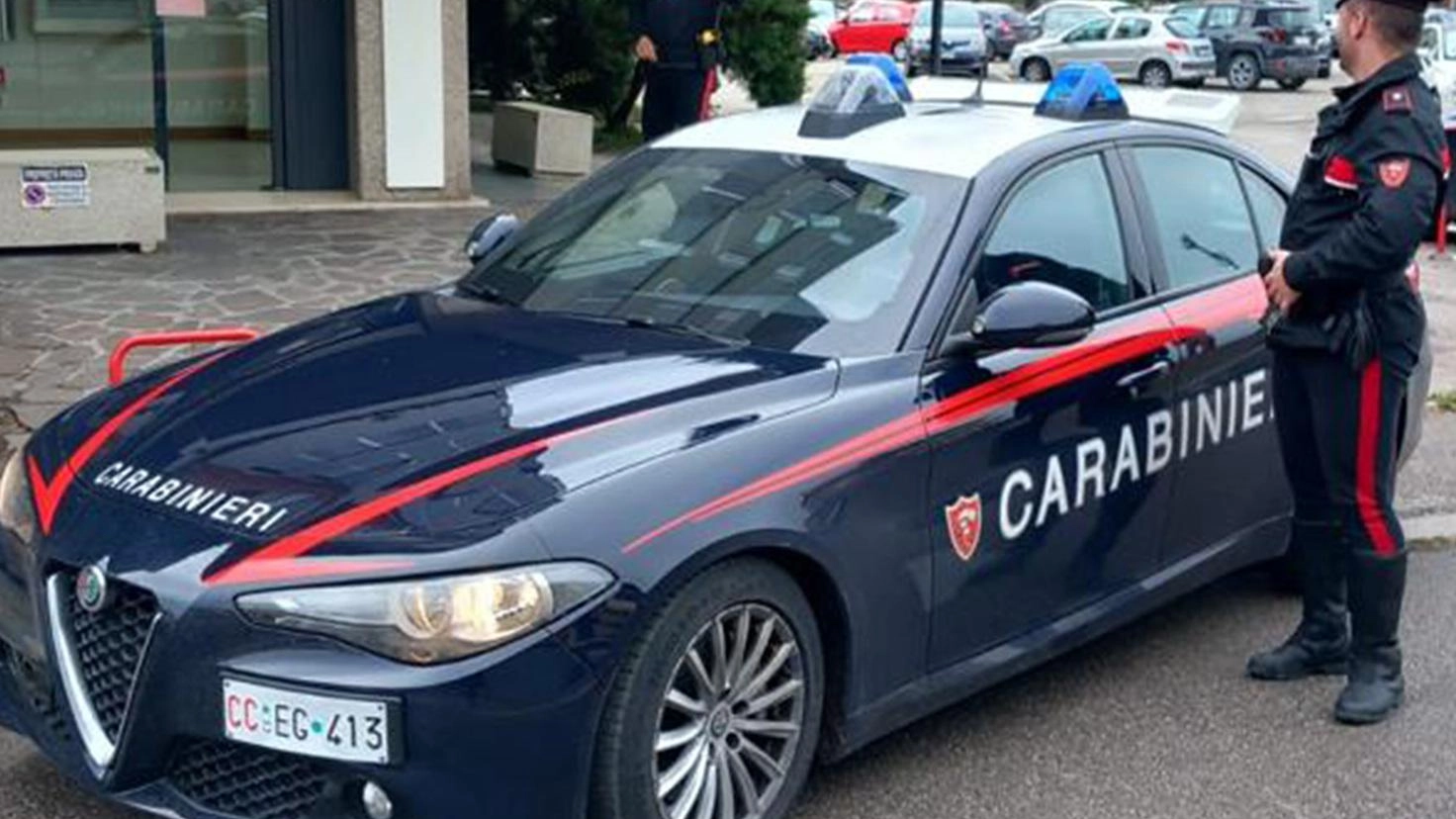 Maltrattamenti alle donne: "Picchia e minaccia la compagna". I carabinieri arrestano 30enne