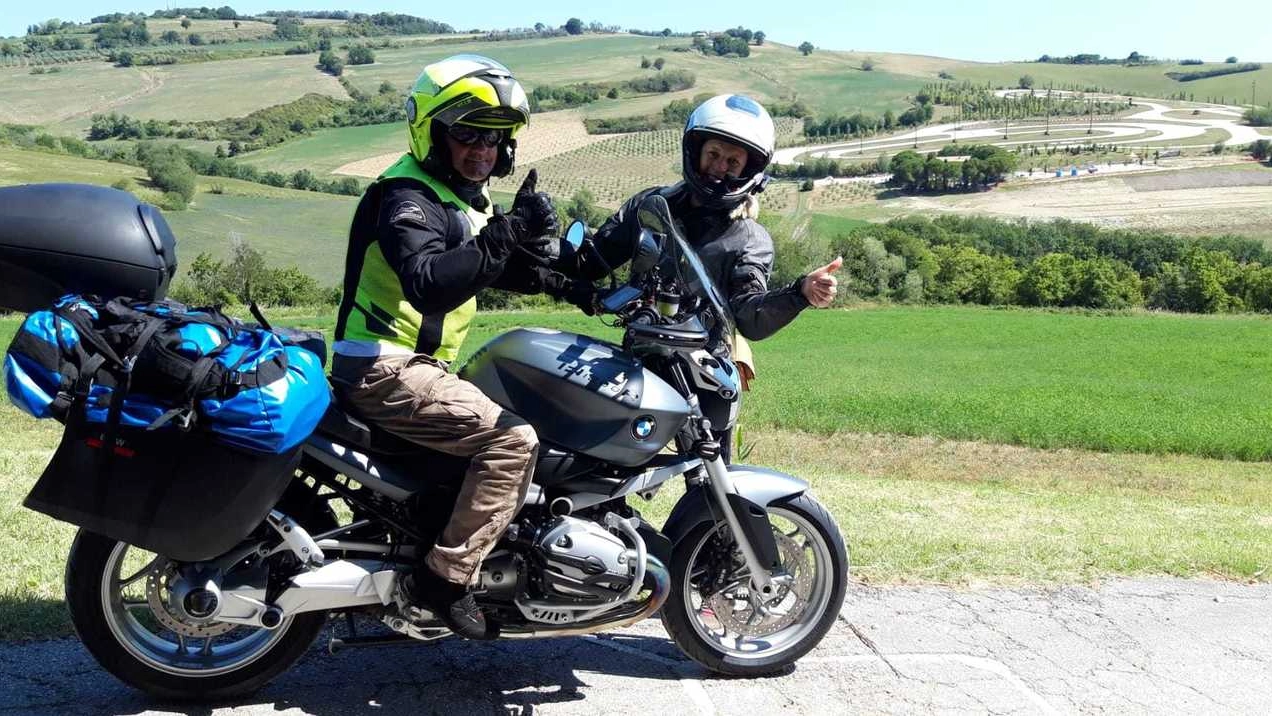Tappa a Tavullia per due motociclisti veneti diretti in Puglia per le vacanze