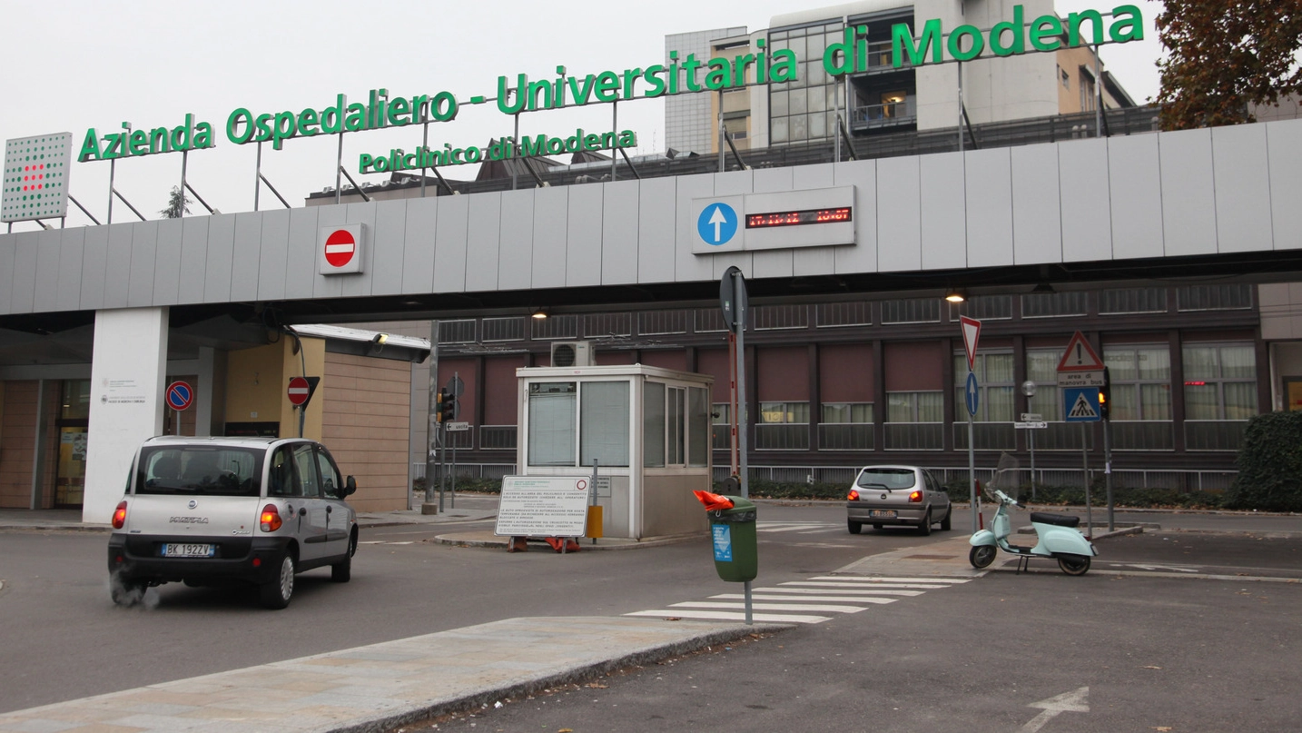 L’ingresso del Policlinico di Modena