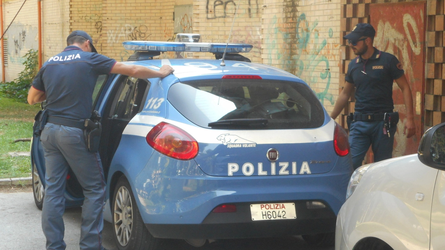Polizia (Foto archivio Pacetti)