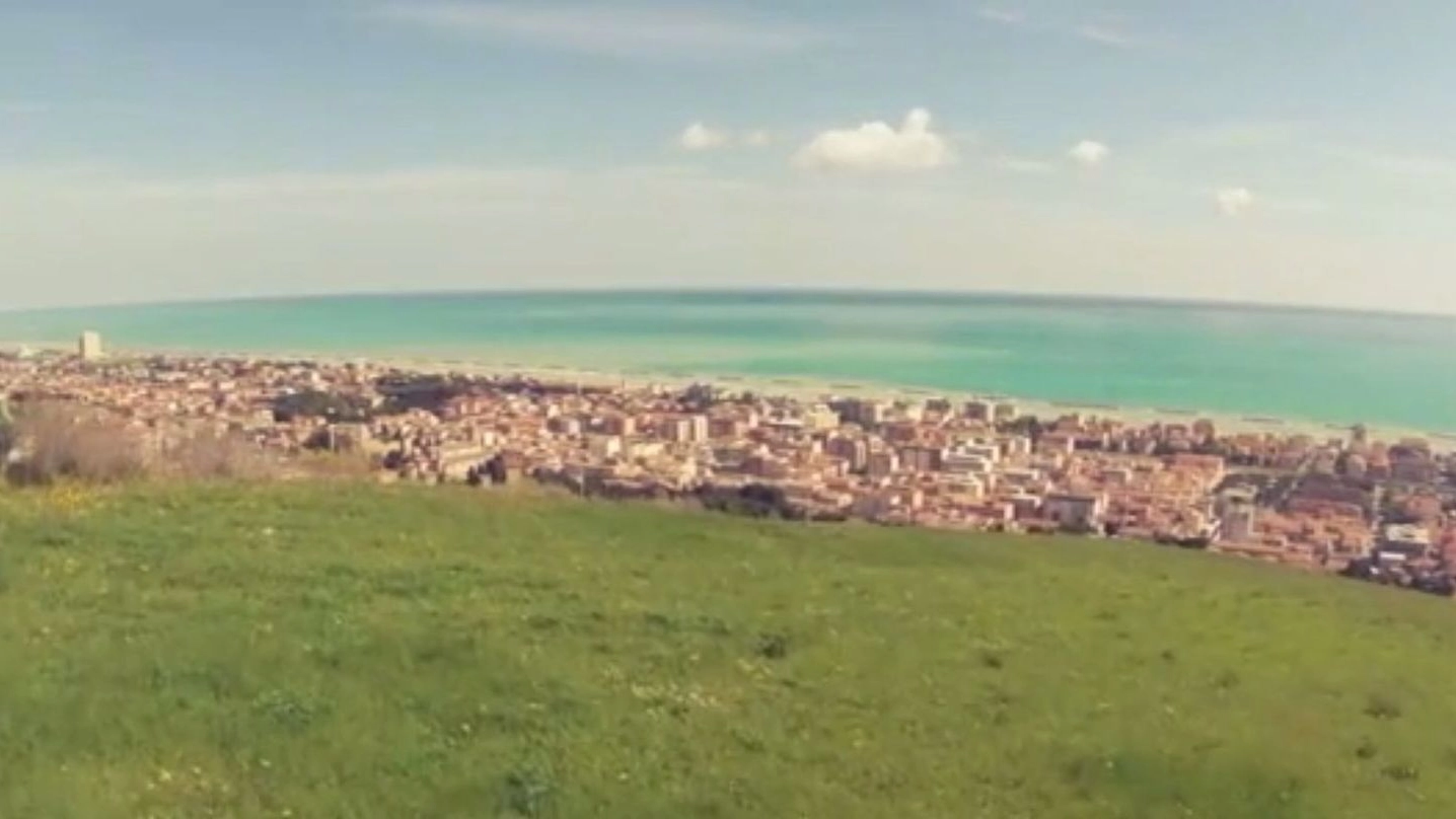 Un frame del video-spot di Porto San Giorgio