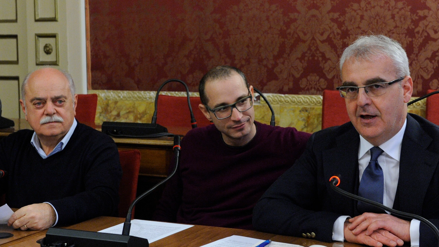 Da sinistra: il presidente della Provincia Antonio Pettinari, il direttore artistico Francesco Micheli e il sindaco Romano Carancini