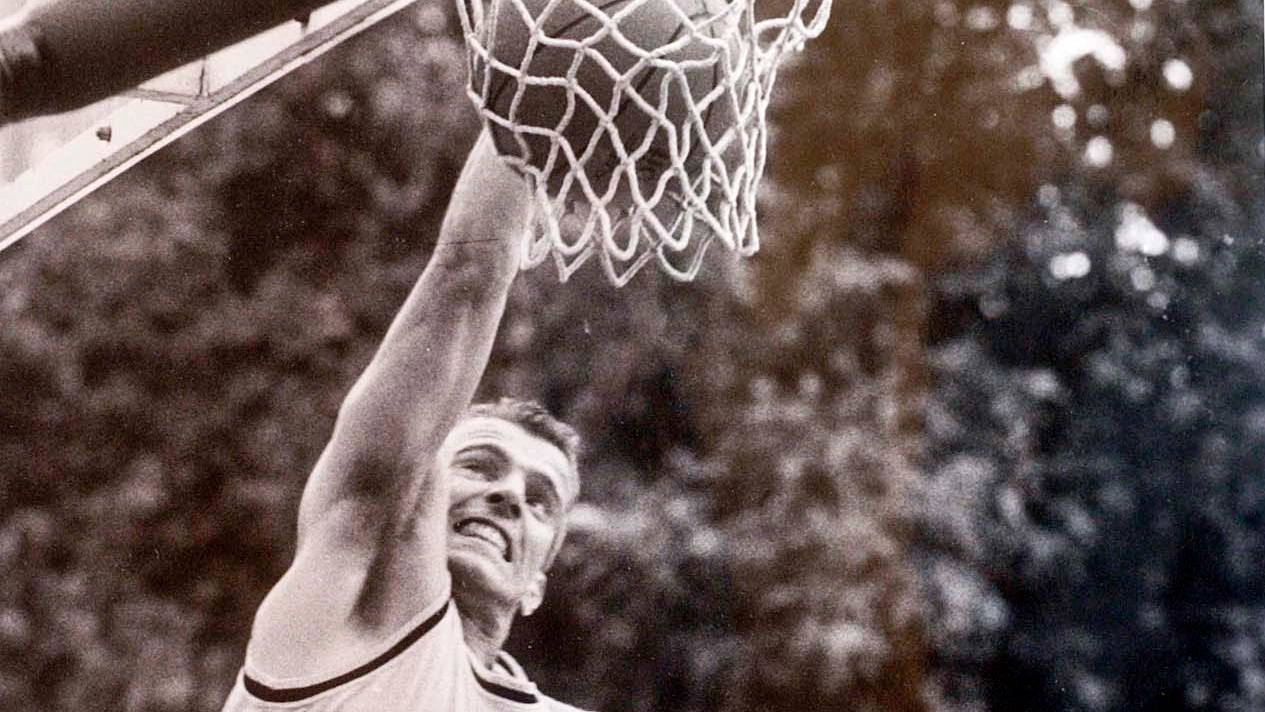 Andrea Vignoli, icona del basket bolognese, è morto a 60 anni