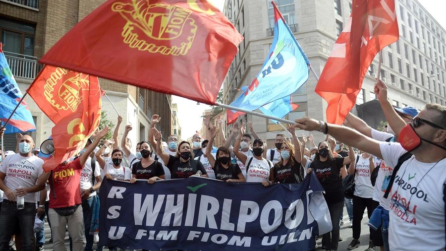 Whirpool manifestazione operai a Roma