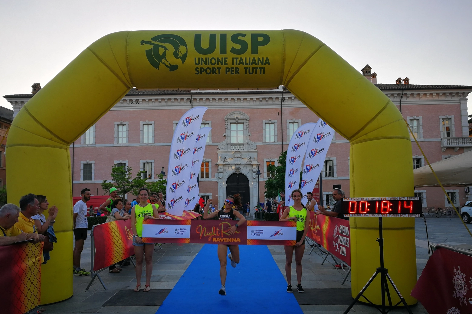 Anna Spagnoli vince la 'Ravenna Night Run'