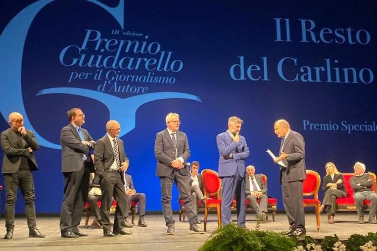 Premio speciale del Guidarello alle redazioni romagnole de Il Resto del Carlino per l'informazione durante l'alluvione di maggio 2023